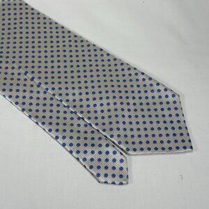 beautiful Versace V2 made in Italy all silk tie
